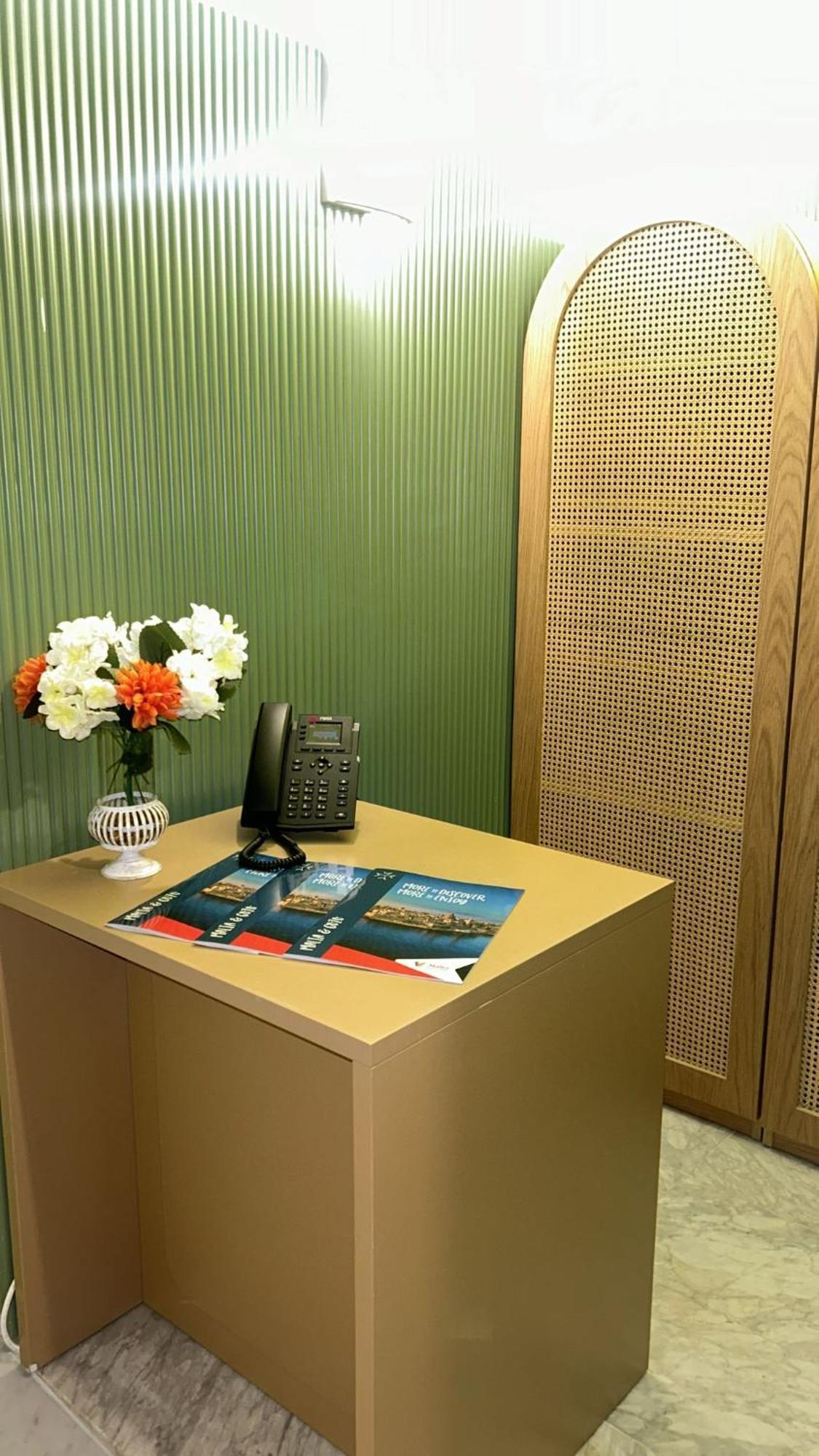 King Charles Hotel فاليتا المظهر الخارجي الصورة