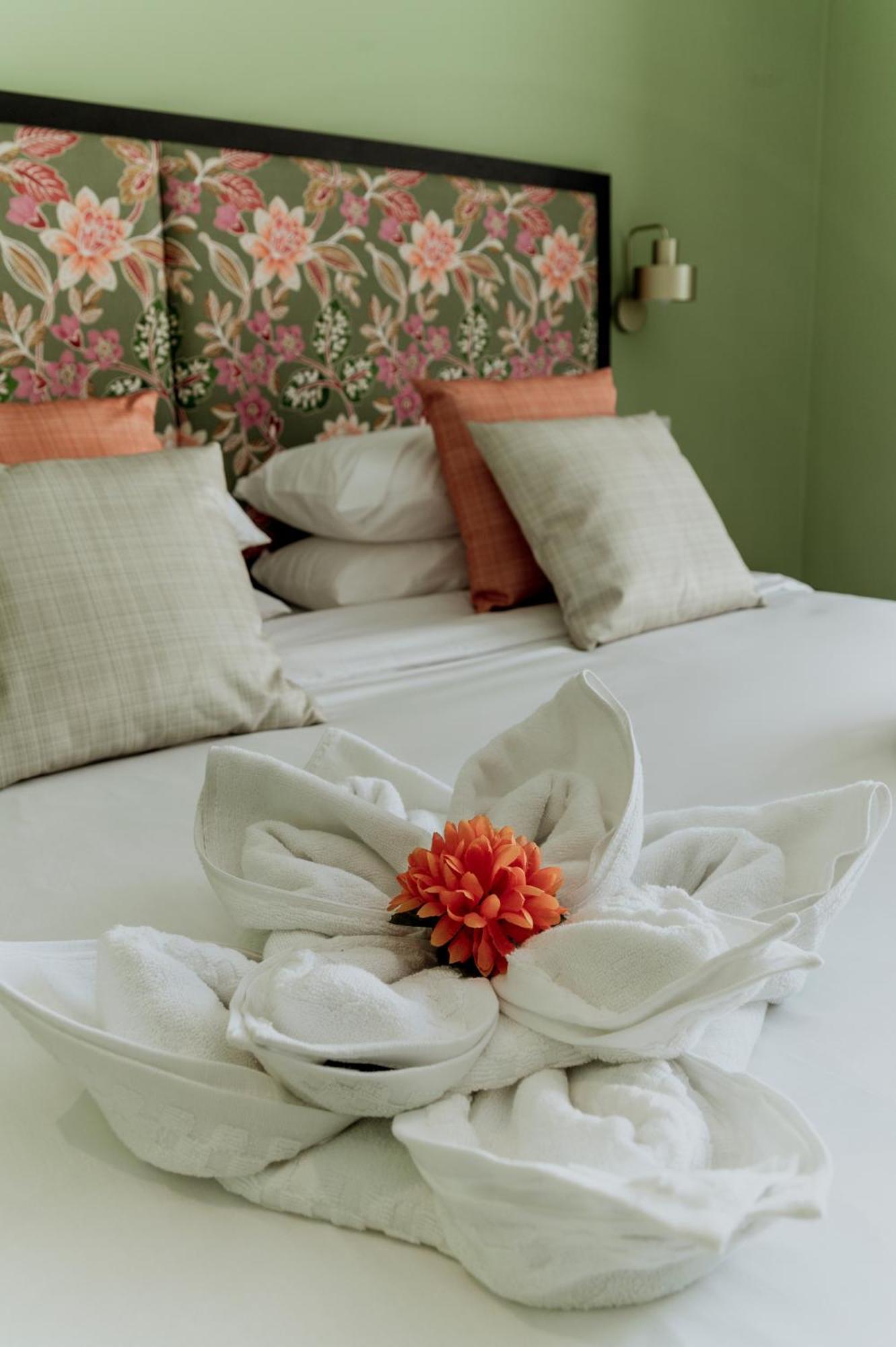 King Charles Hotel فاليتا المظهر الخارجي الصورة