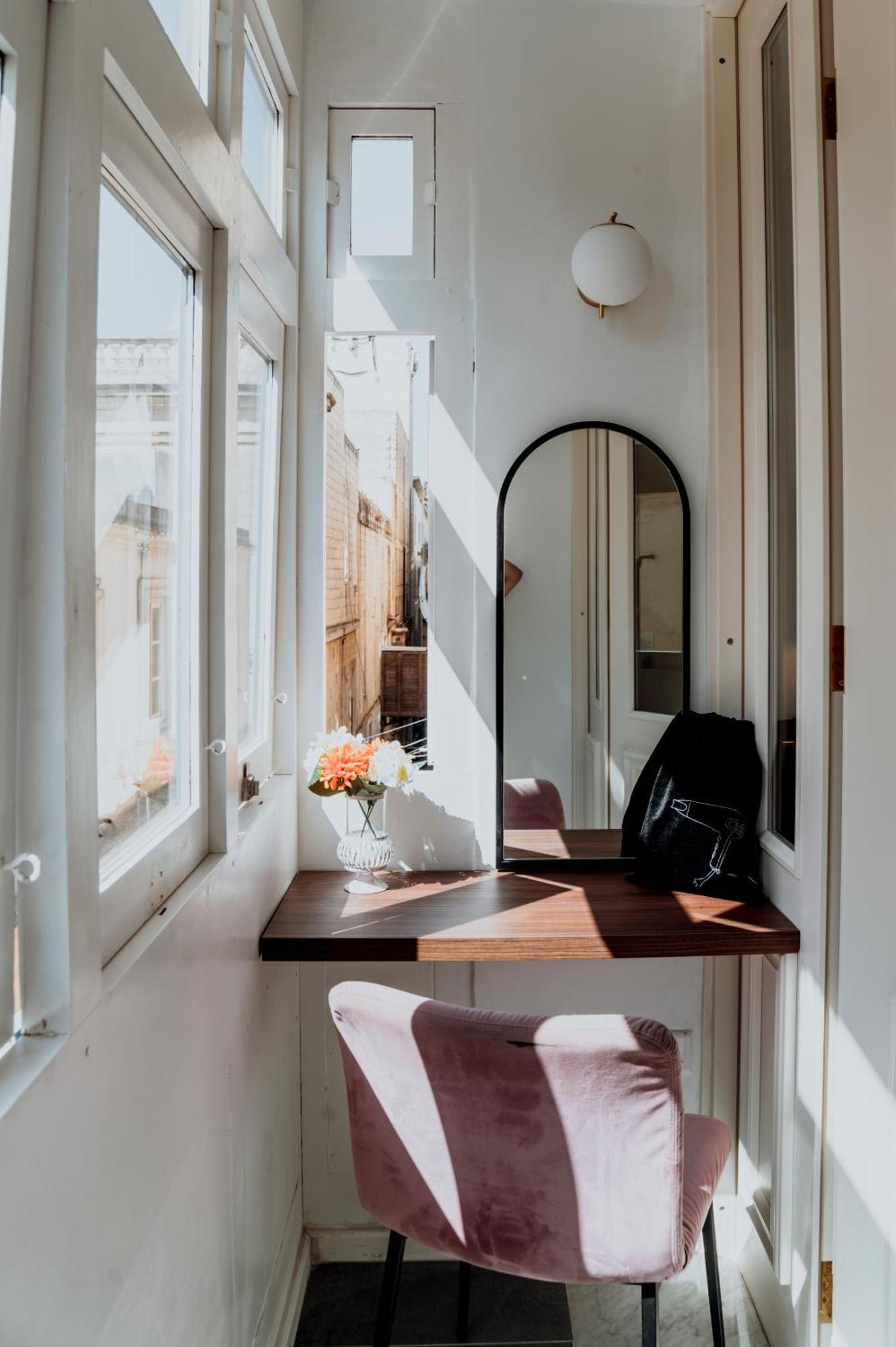 King Charles Hotel فاليتا المظهر الخارجي الصورة
